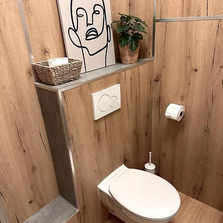 شقة K38 إيزيناخ